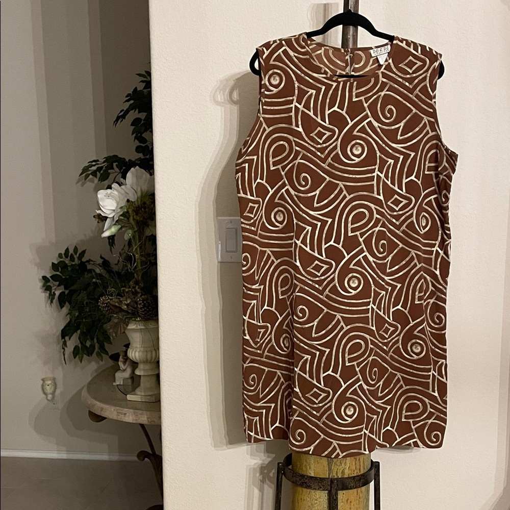 Elegant Brown w Tan Geometric Sleeveless vintage Dress BE2BE design Plus SZ 1X - Picture 2 of 9